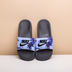 Сланцы Nike