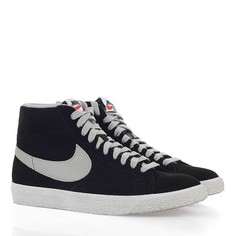 Кроссовки Nike