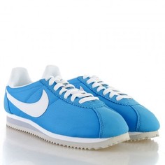 Кроссовки Nike
