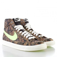 Кроссовки Nike