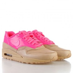 Кроссовки Nike