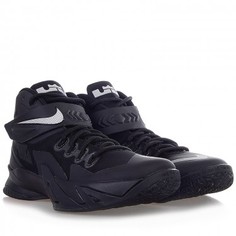 Баскетбольные кроссовки Nike