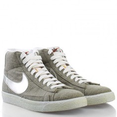 Кроссовки Nike
