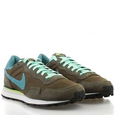Кроссовки Nike