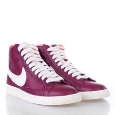 Кроссовки Nike