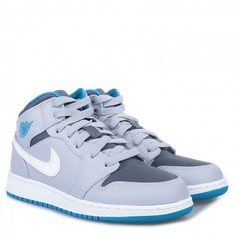 Кроссовки Nike
