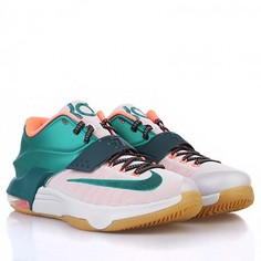 Баскетбольные кроссовки Nike
