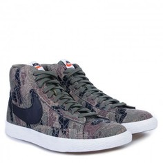 Кроссовки Nike