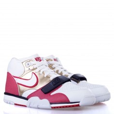 Кроссовки Nike