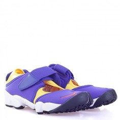 Сланцы Nike