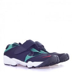 Сланцы Nike