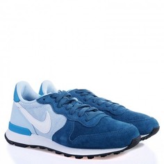Кроссовки Nike