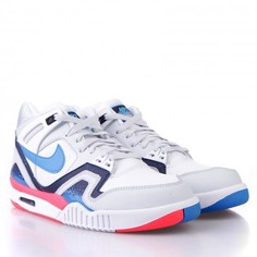 Кроссовки Nike