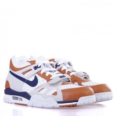 Кроссовки Nike