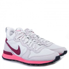 Кроссовки Nike
