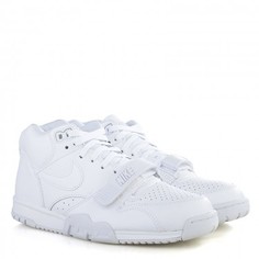 Кроссовки Nike