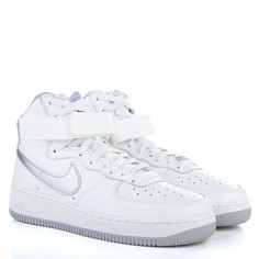 Кроссовки Nike