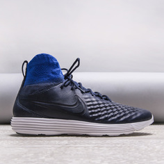 Кроссовки Nike