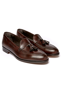 loafer British passport