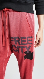 FREECITY Super Fluffy Pocket Sweatpants