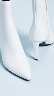 KENDALL + KYLIE Zoe Point Toe Booties