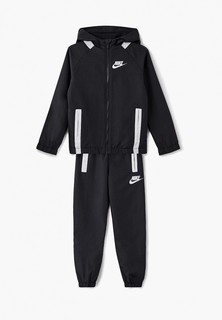 Костюм спортивный Nike
