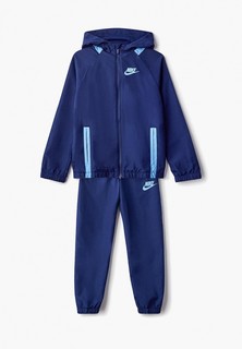 Костюм спортивный Nike