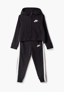 Костюм спортивный Nike