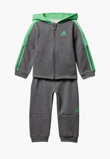 Костюм спортивный adidas