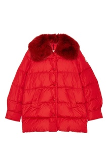 Красная куртка с меховым воротником Moncler