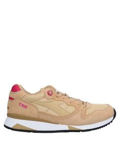 Низкие кеды и кроссовки Diadora