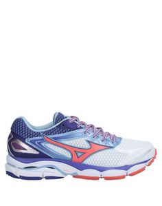 Низкие кеды и кроссовки Mizuno