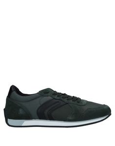 Низкие кеды и кроссовки Geox