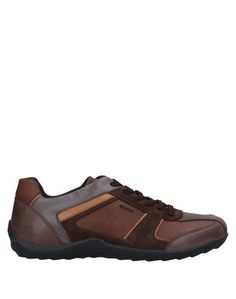 Низкие кеды и кроссовки Geox
