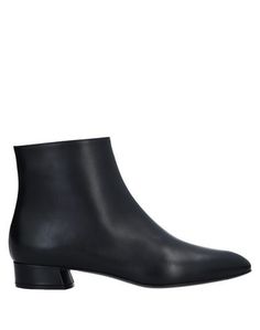 Полусапоги и высокие ботинки Casadei