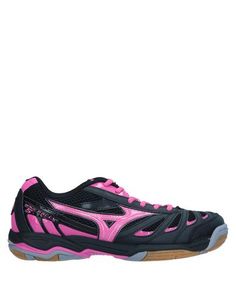 Низкие кеды и кроссовки Mizuno