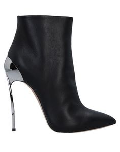 Полусапоги и высокие ботинки Casadei