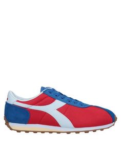 Низкие кеды и кроссовки Diadora