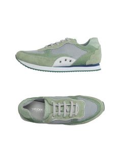 Низкие кеды и кроссовки Geox