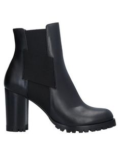 Полусапоги и высокие ботинки Casadei