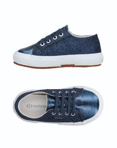 Низкие кеды и кроссовки Superga