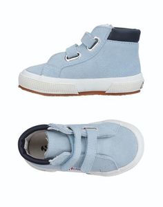 Низкие кеды и кроссовки Superga