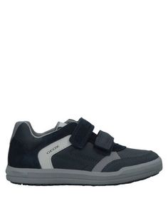 Низкие кеды и кроссовки Geox