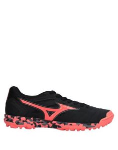 Низкие кеды и кроссовки Mizuno