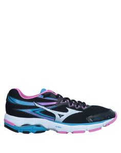 Низкие кеды и кроссовки Mizuno