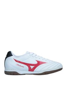 Низкие кеды и кроссовки Mizuno
