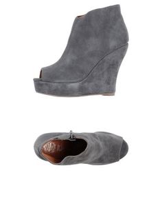 Полусапоги и высокие ботинки Jeffrey Campbell