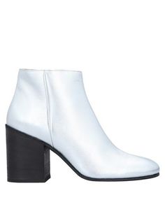Полусапоги и высокие ботинки Acne Studios