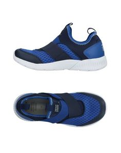 Низкие кеды и кроссовки Geox