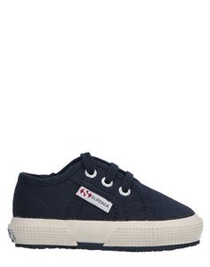 Низкие кеды и кроссовки Superga